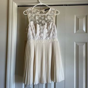 ark & co. White/Cream Mini Dress